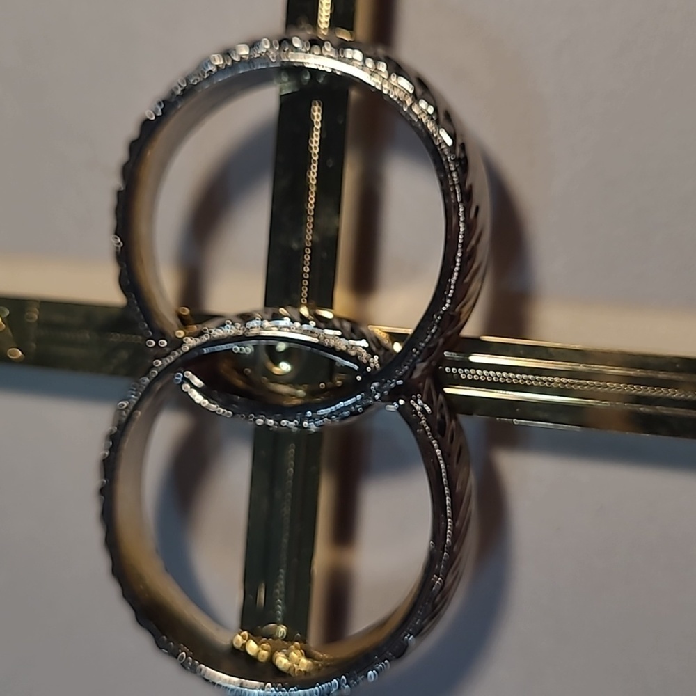 Large Cross ✝️ NWT - Picture 4 of 13